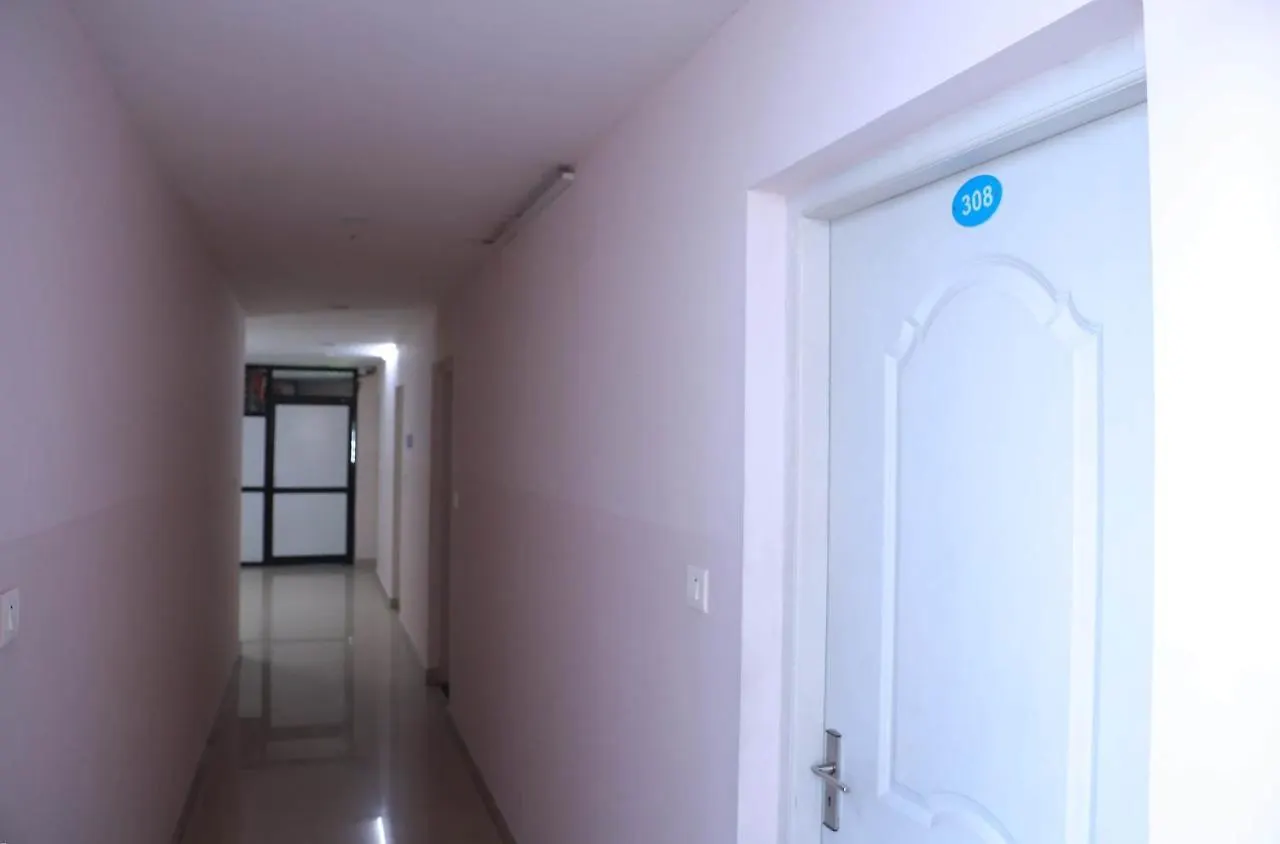 Collection O Safe Hotel Kadavanthra Kochi Inde